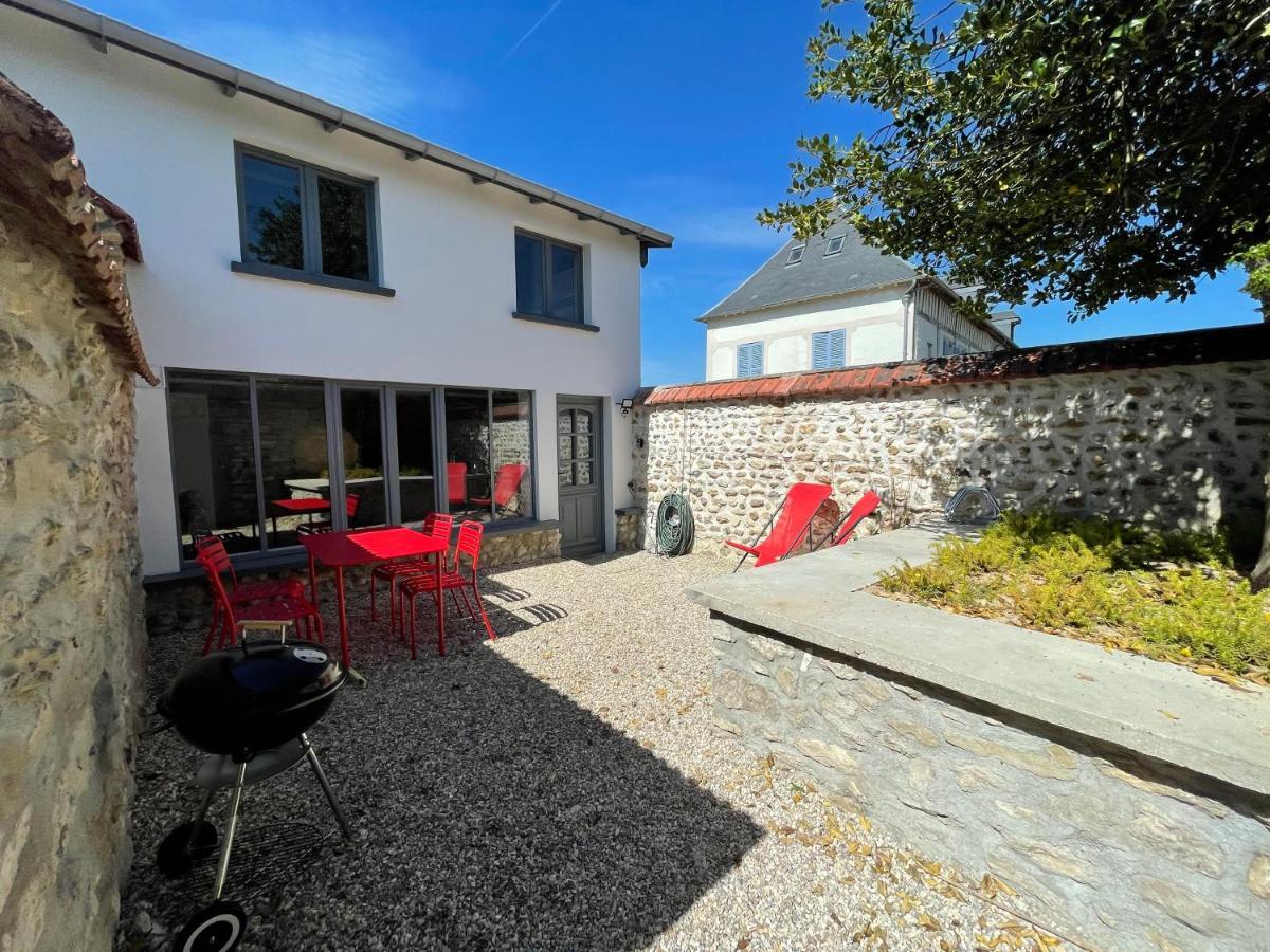 ורנו Maison Familiale Avec Jardin מראה חיצוני תמונה